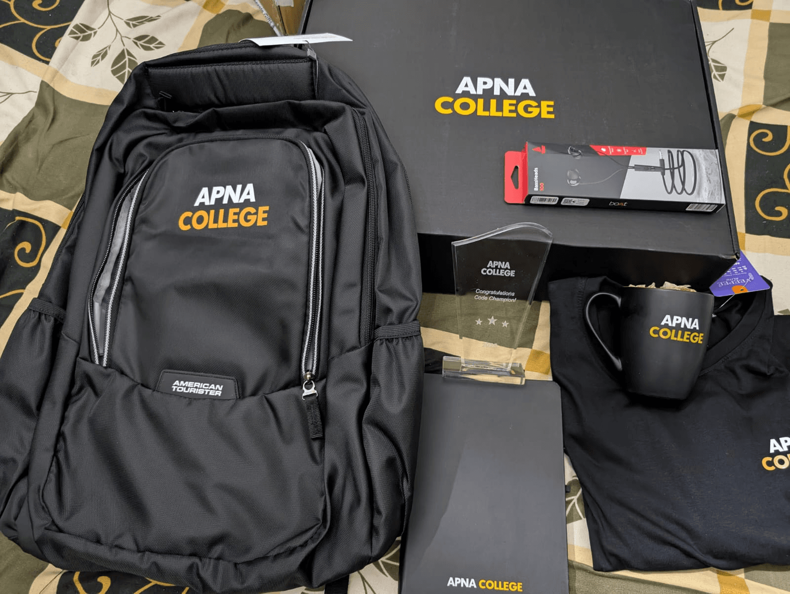 ApnaCollege